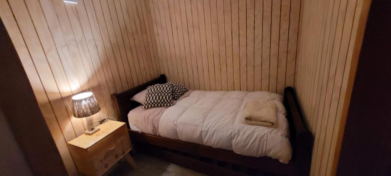 Cabana En Laguna Azul Patagonia Bagual Villa Torres del Paine National Park Eksteriør bilde